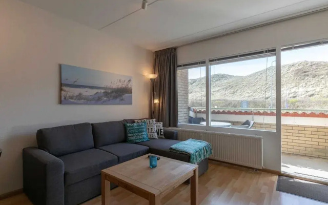 Spacious Holiday Apartment for 4 People