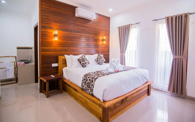 Lembongan Cempaka Villa & Restaurant