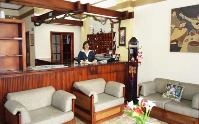 Hotel Atahualpa