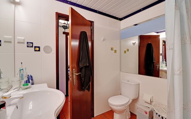 Albufeira Typical with Pool by Homing