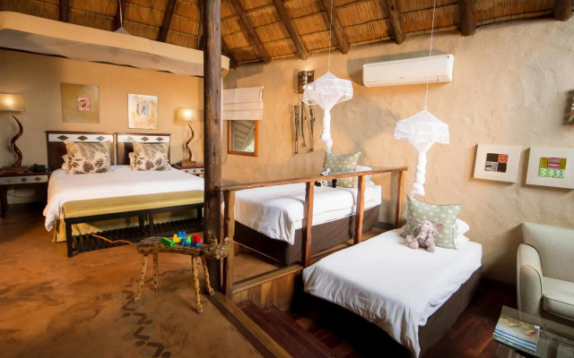 Lukimbi Safari Lodge