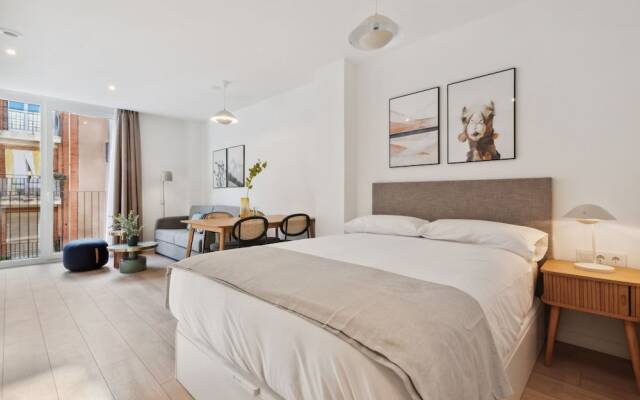 limehome Valencia Carrer del Pare Palau