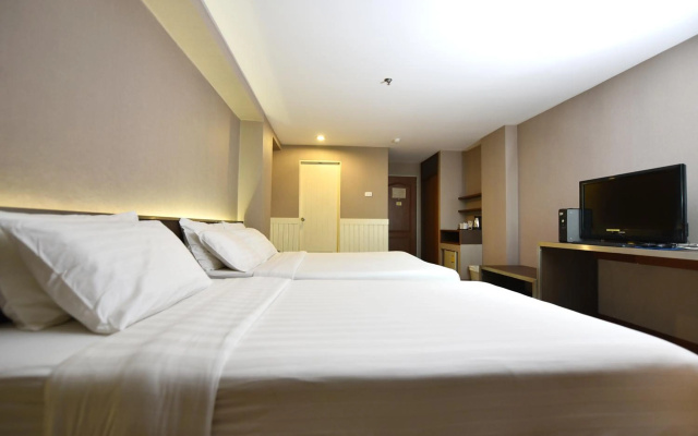Bangkok City Suite