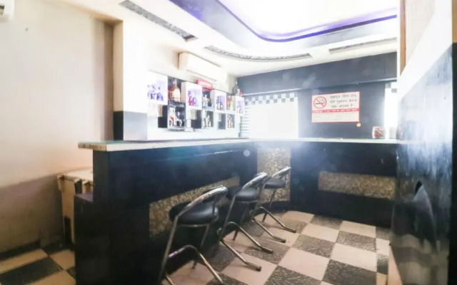 Hotel Natraj by OYO Rooms