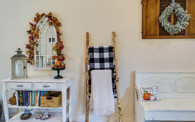 Charming Gravois Mills Escape w/ Private Backyard!