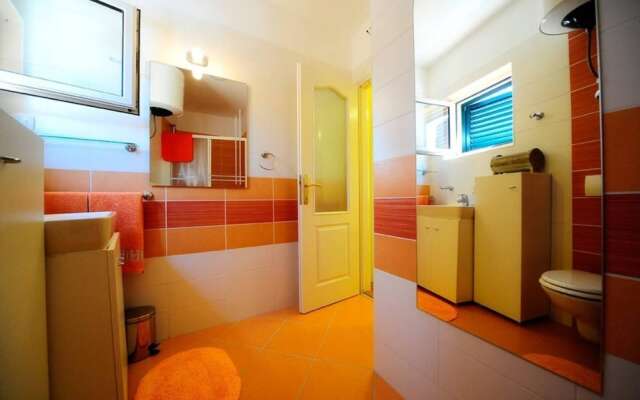 Villa With Garden and Pool, Supetar, Island Brac