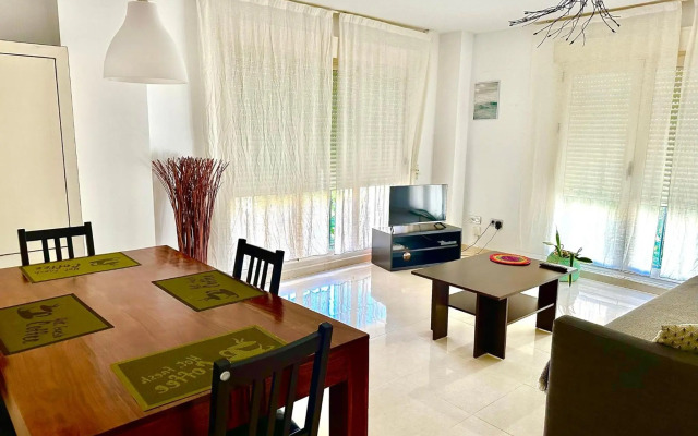 LOVELY APARTMENT DENIA, piscina, jacuzzi, pádel, parking