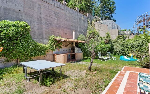 Lovely Villa in Messina near Sea Beach