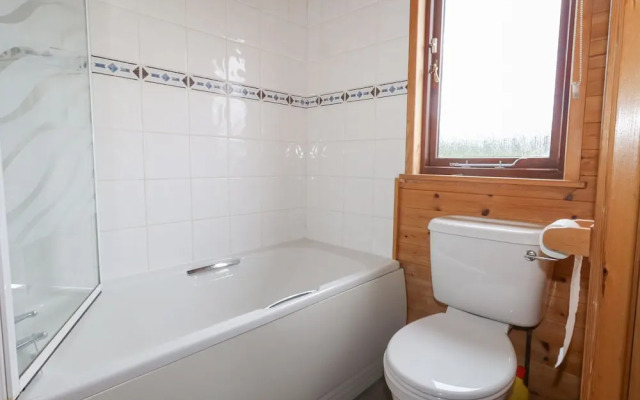 16 Amber Wood Lodge