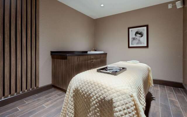 Hotel Retlaw, Trademark Collection by Wyndham