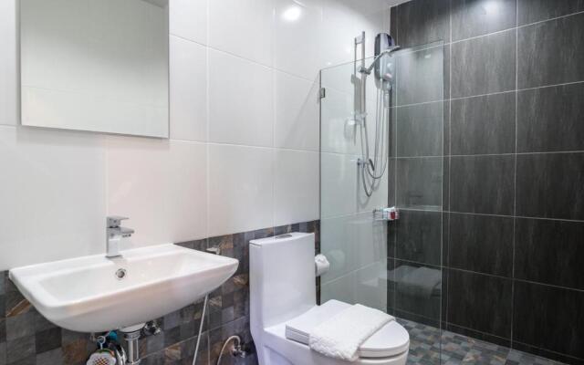 PP Grand Kamala Hotel