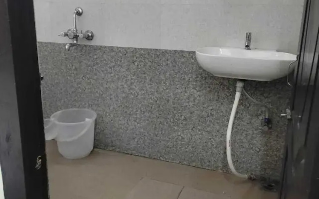 Wave Guest House