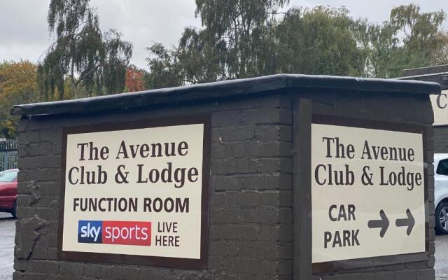 Avenue Club and Lodge