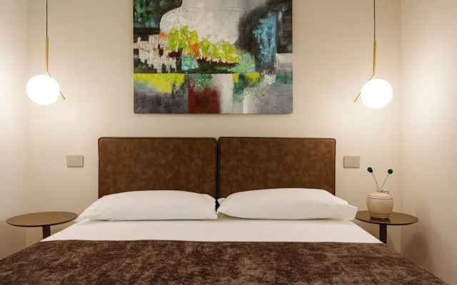 Hera rooms and suites