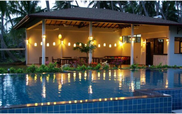 Lanka Beach Bungalows