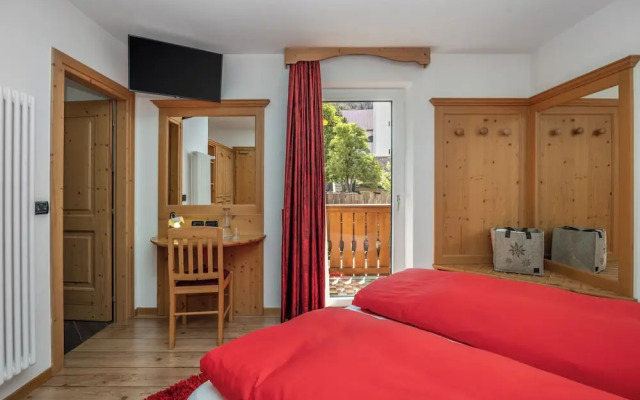 Hotel Tirol Natural Idyll