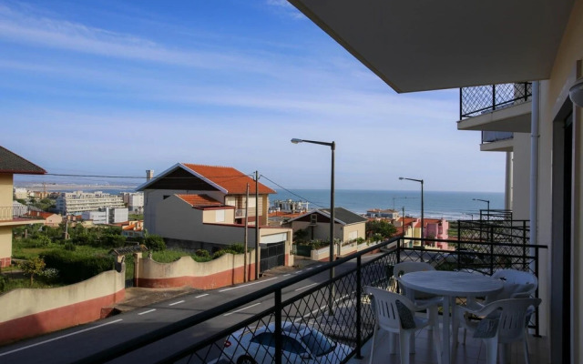 Atlantic Ocean Pool Apartment