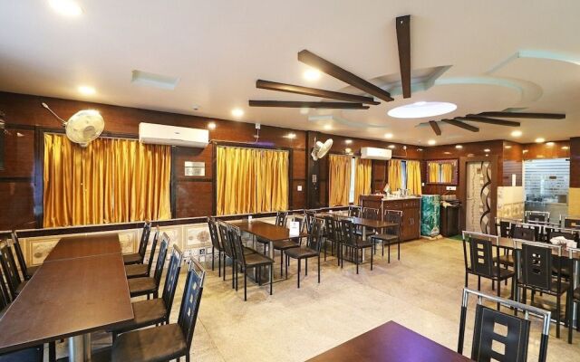 Live Hotel