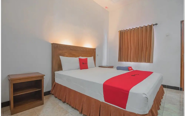 RedDoorz Plus near RSUD Majalengka