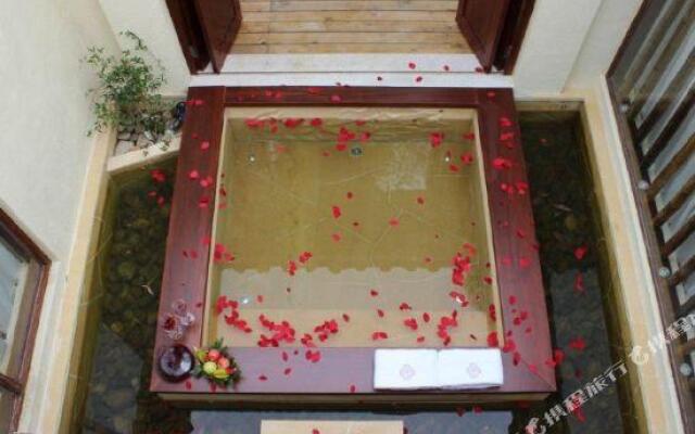 Crosswaters Ecolodge & Spa