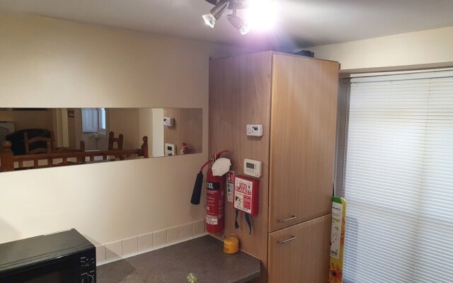Impeccable 1-bed Apartment in Ilfracombe