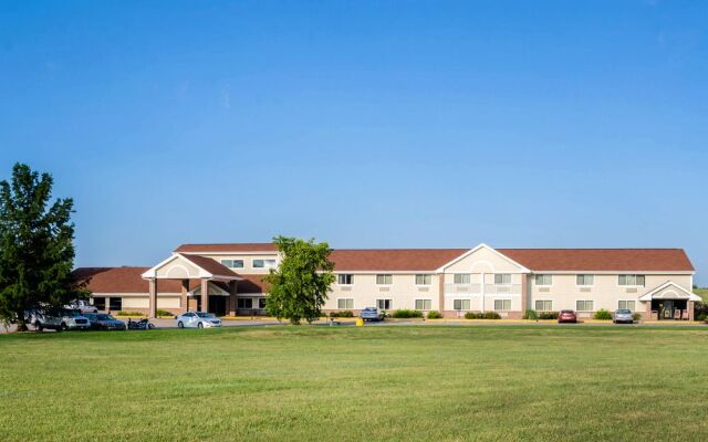 AmericInn Lodge & Suites Hesston