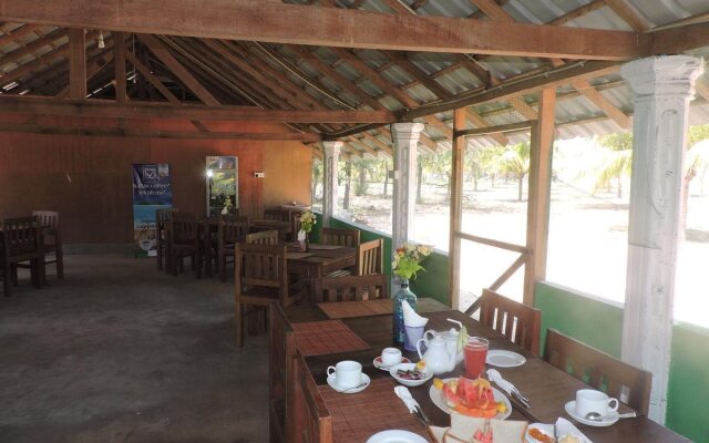Palm Beach Nilaveli Hotel