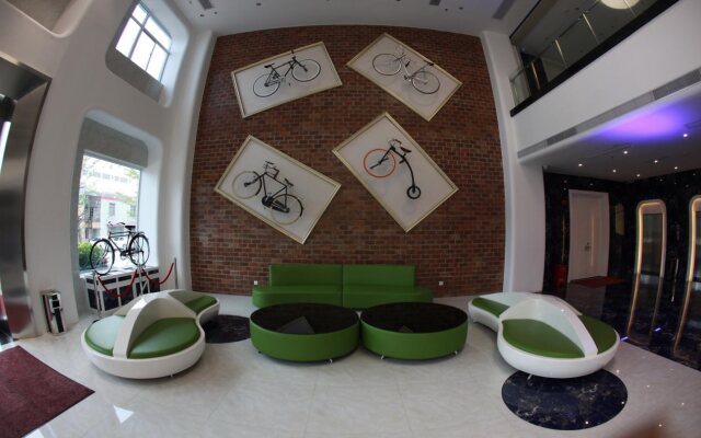 Egret Bicycle Inn