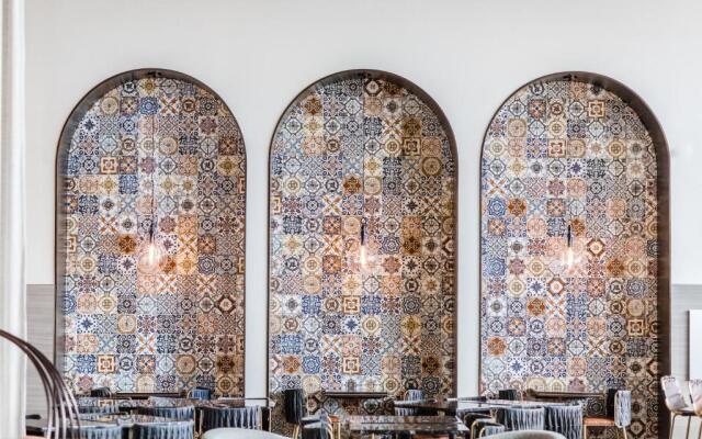 The Cassara Carlsbad, Tapestry Collection by Hilton