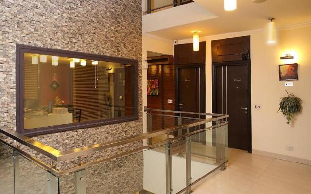 Ahuja Residency Cyber City Ii