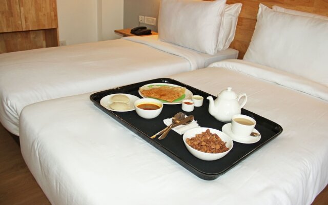 OYO 9990 Hotel The Bliss