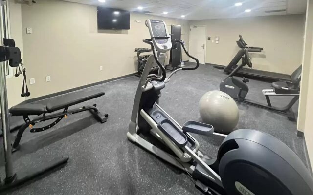 Sleep Inn & Suites