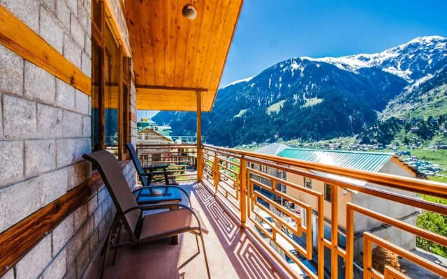 Golden Meadows Cottage by OYO Rooms