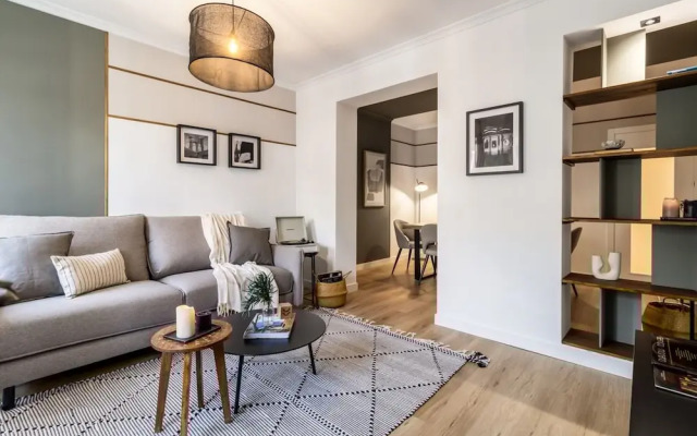 Nicks - 2 Bedrooms in Trafalgar