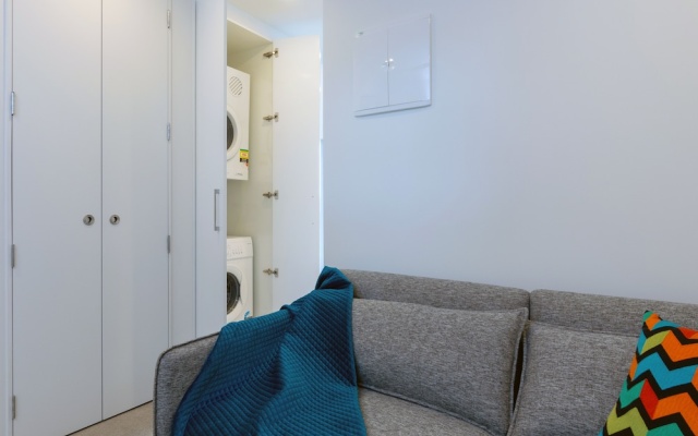 Brand New Stylish Studio Apt, Pool, Gym & Sauna – Guest Rooms – Auckland