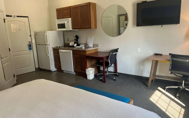 Western Extended Stay Hotel
