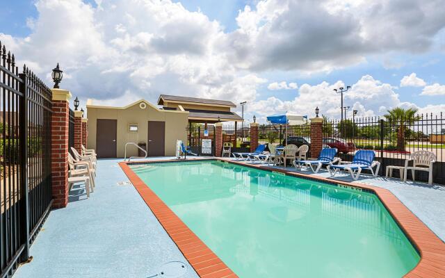 Comfort Inn & Suites Port Arthur-Port Neches