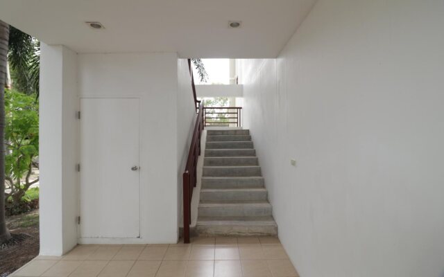 Tai-Pan Resort and Condominium