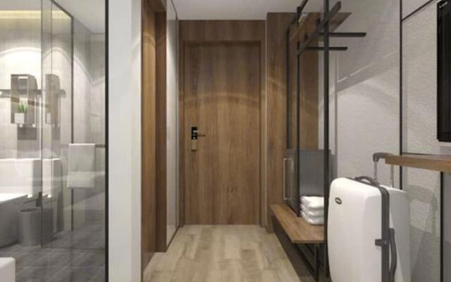 Q-Box Hotel Shanghai Nanqiao