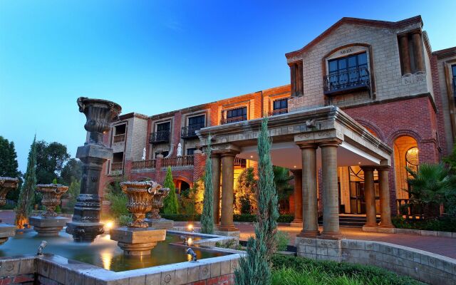 Velmore Hotel & Spa