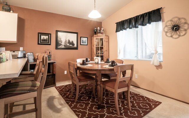 Sweet Retreat Condo in Leavenworth