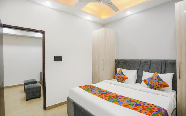 FabHotel Rasa Arcade