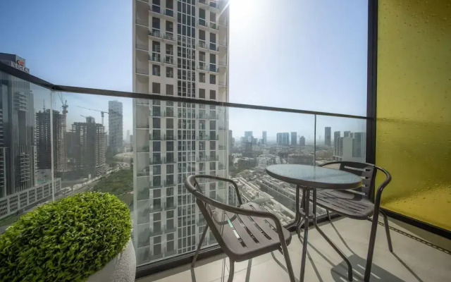 Luxury 1-bedroom JVC Apartment With Balcony Pool