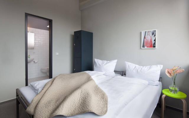 Wallyard Concept Hostel