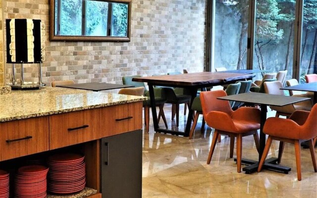 Recital Park Hotel