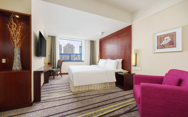 Holiday Inn Express Dalian City Centre by IHG