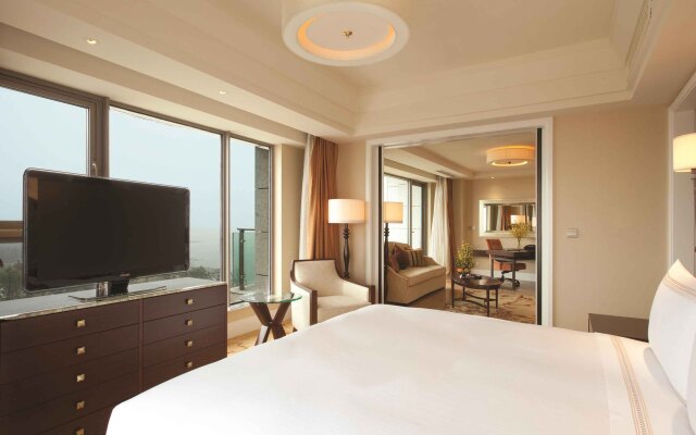 Fairmont Yangcheng Lake