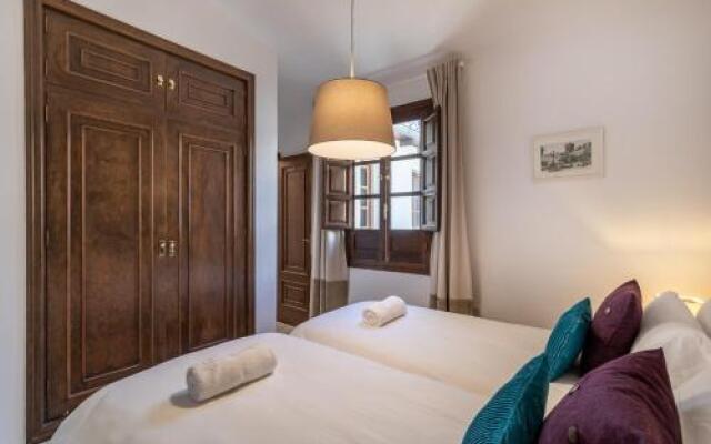 Granada Suites
