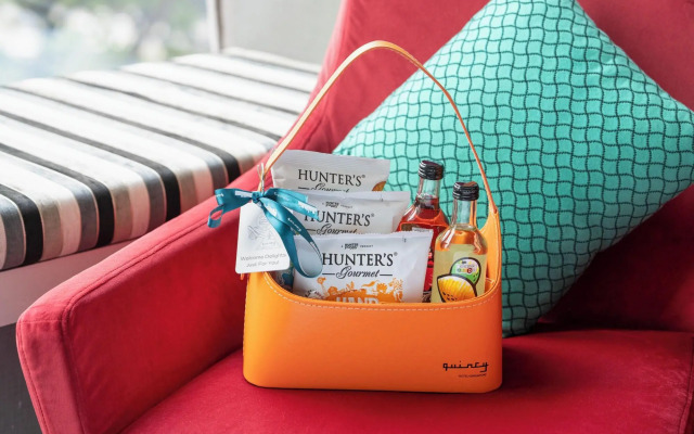 Quincy Hotel Singapore by Far East Hospitality