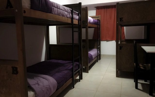 Oshovia Hostel